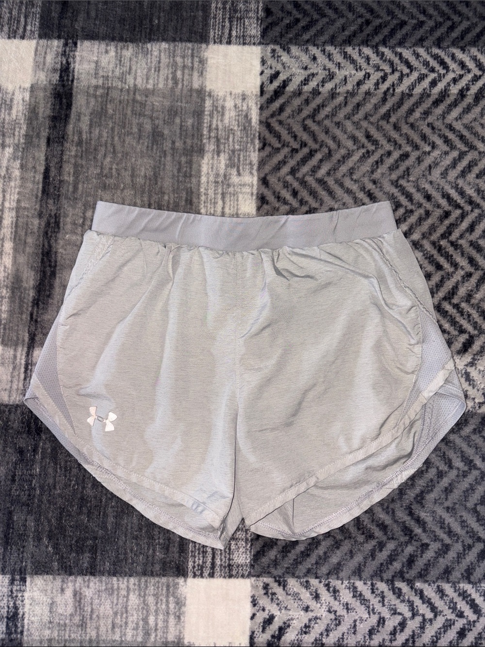Under Armour Women’s Light Gray Athletic Running Shorts